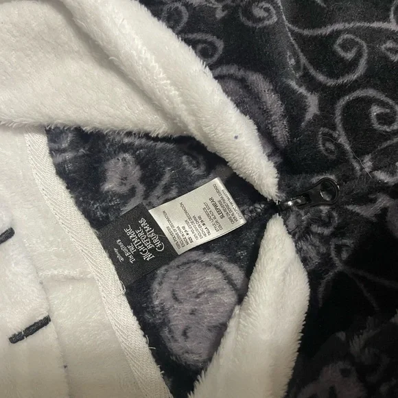 Disney Nightmare Before Christmas one piece pajama with hood. - Picture 5 of 6